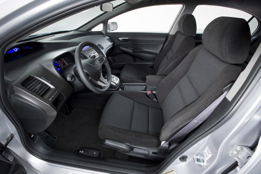  Honda Civic 2009 года  (фото 13 из 18)